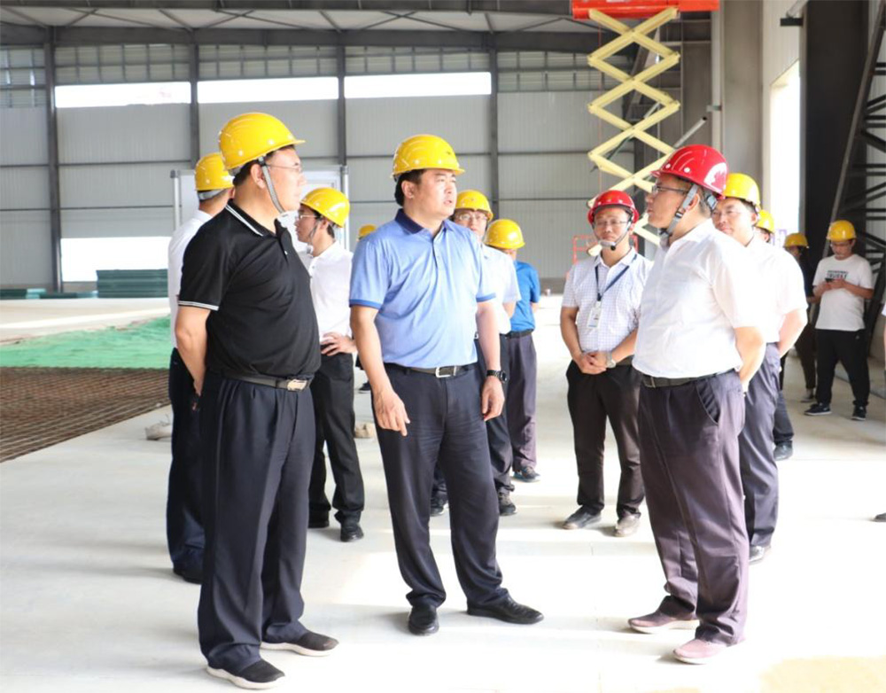 關(guān)于市領(lǐng)導(dǎo)到秦皇島精工綠筑開展項(xiàng)目建設(shè)和 安全生產(chǎn)工作的調(diào)研活動(dòng)的簡(jiǎn)報(bào)(圖2)